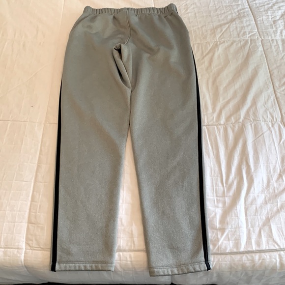 Under Armour Boys fleece-lined track pants - Picture 2 of 9